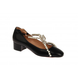 Leather ballet flats with...