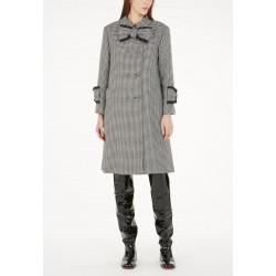 Houndstooth coat with bows
